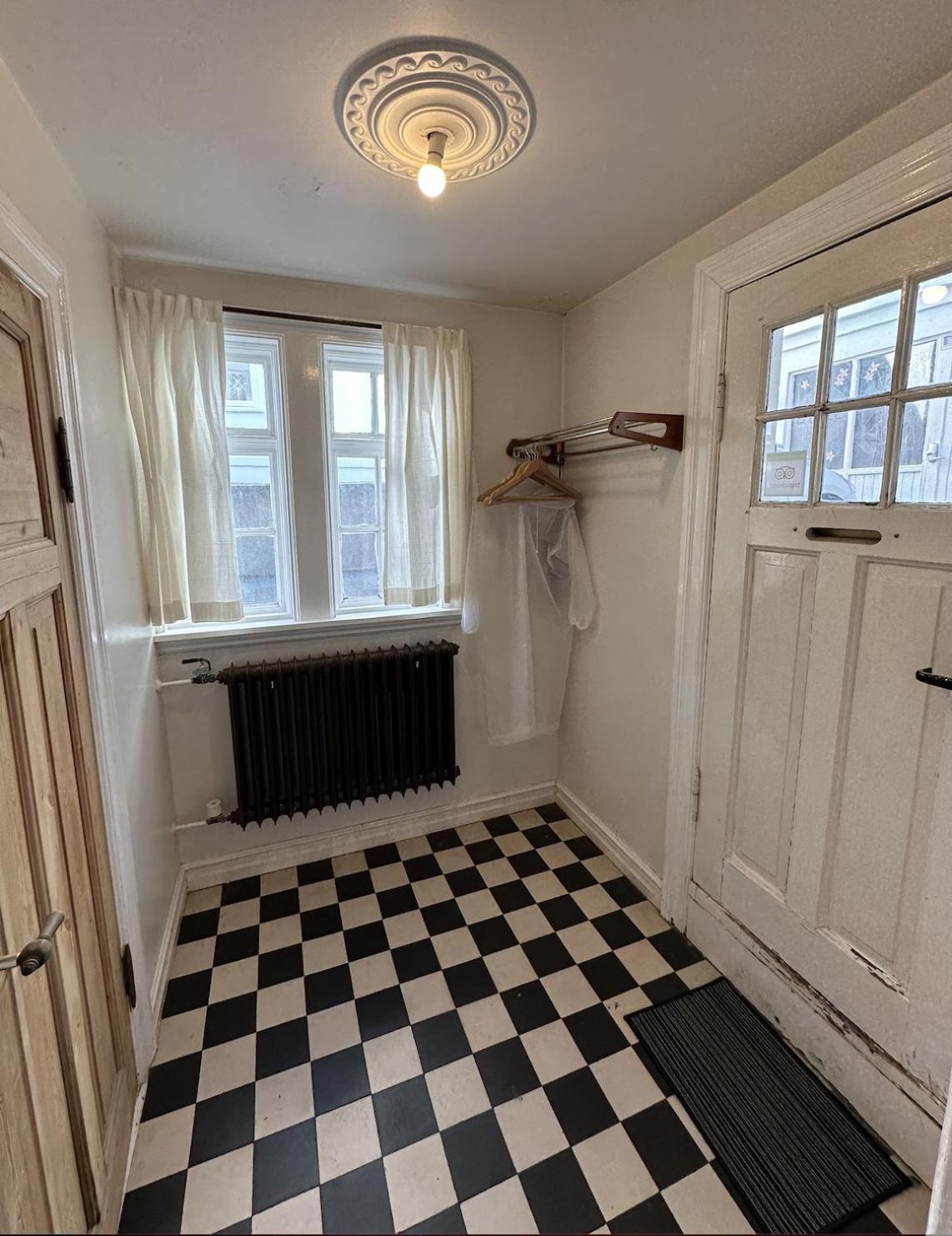 Reykjavik Urban Escape 2-Bedroom Haven With Private Entrance Exterior foto