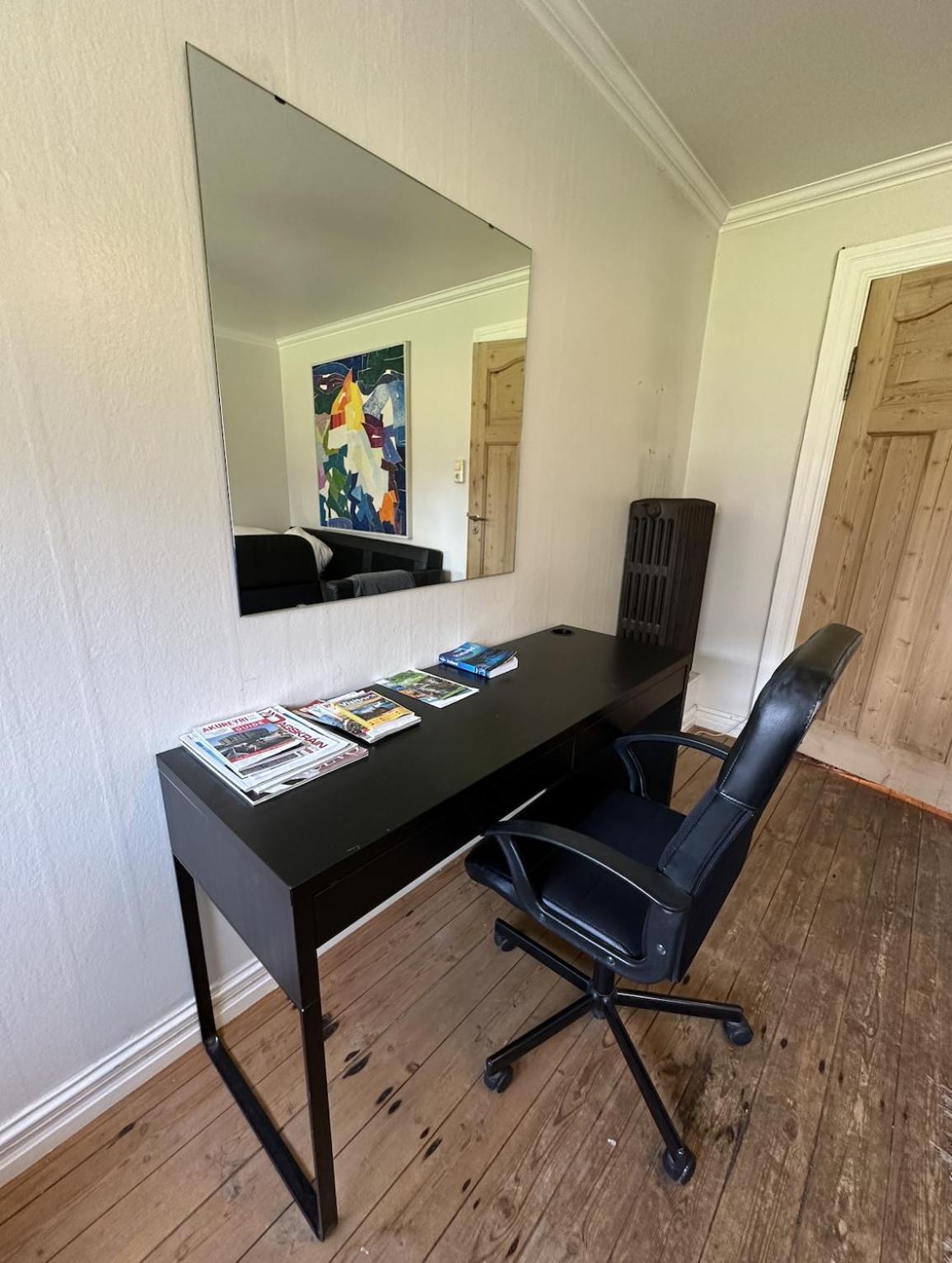 Reykjavik Urban Escape 2-Bedroom Haven With Private Entrance Exterior foto